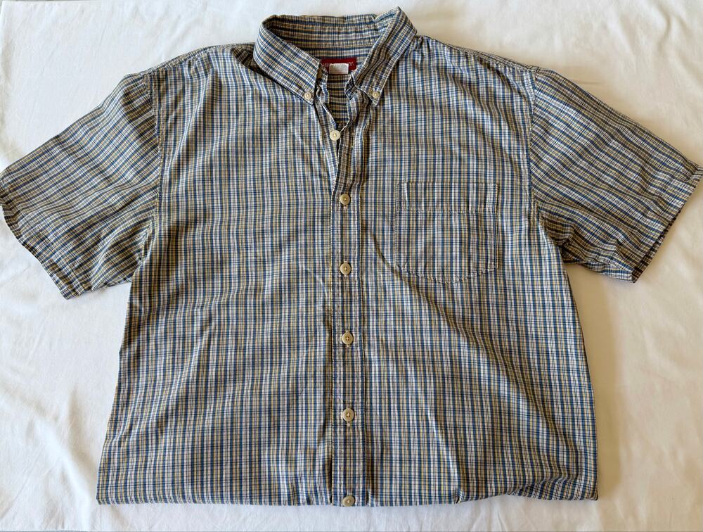 Unionbay Plaid Short Sleeve Button Up Men’s Size Medium 100% Cotton